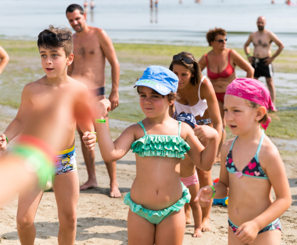 media.slide-animazione-spiaggia-01-fabbri-familyvillage