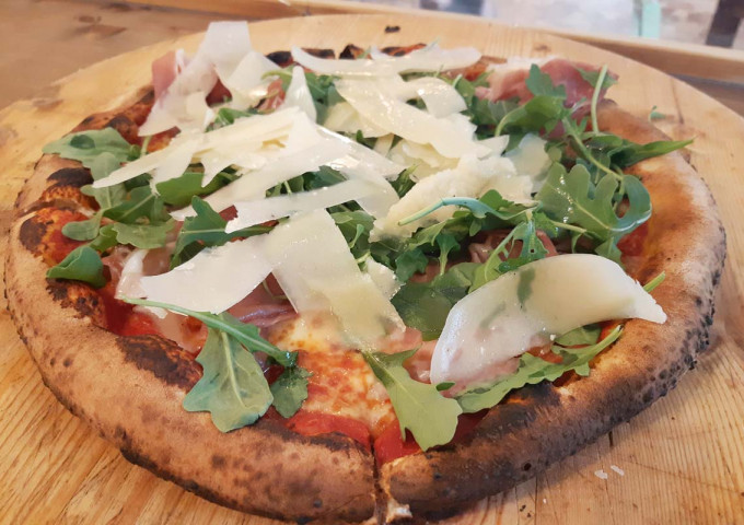 media.Gallery-Pizza-01-Fabbri-Family-Village